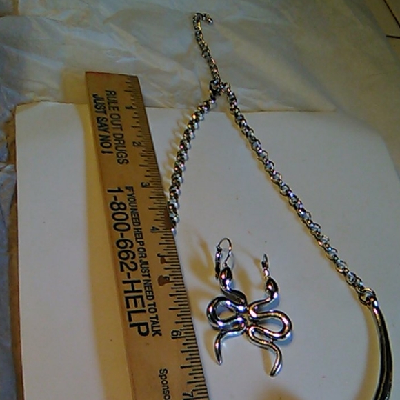 Nwt Snake Necklace and Earrings Set - Picture 12 of 14
